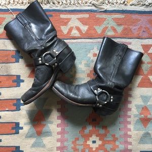 frye boots